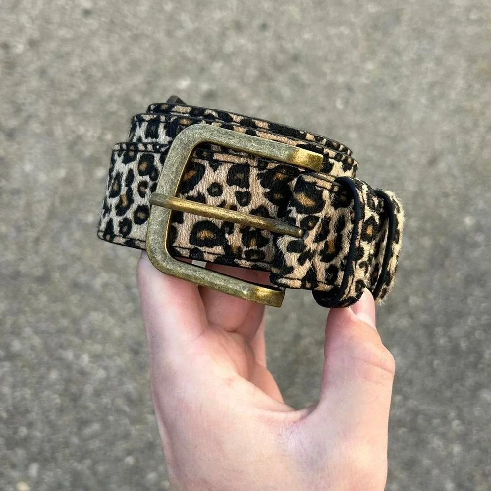 Vintage style cheetah leopard print fur belt american western black and tan